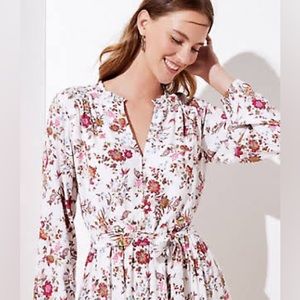 LOFT Long Sleeved Ruffle Neck Floral Dress L casual white